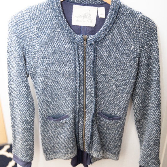 Knitted Zip up Jacket with Gathered Back - Picture 3 of 4